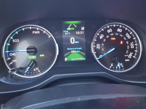 Used 2021 Toyota RAV4 XLE image 24