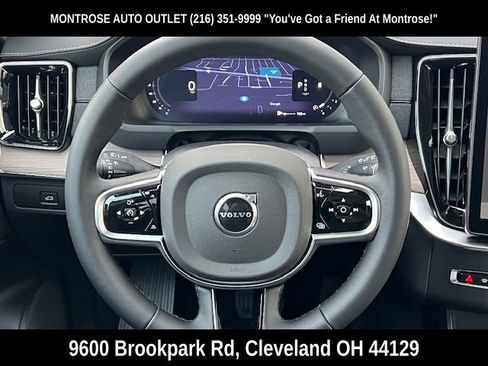 New 2025 Volvo XC90 B6 Plus image 29