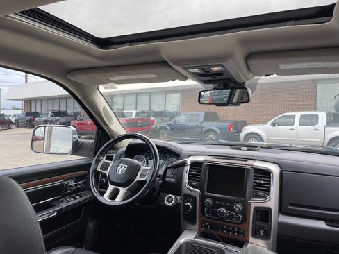 Used 2016 RAM 3500 Laramie w/ Convenience Group image 31