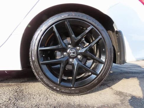 Certified 2024 Honda Civic Sport image 10