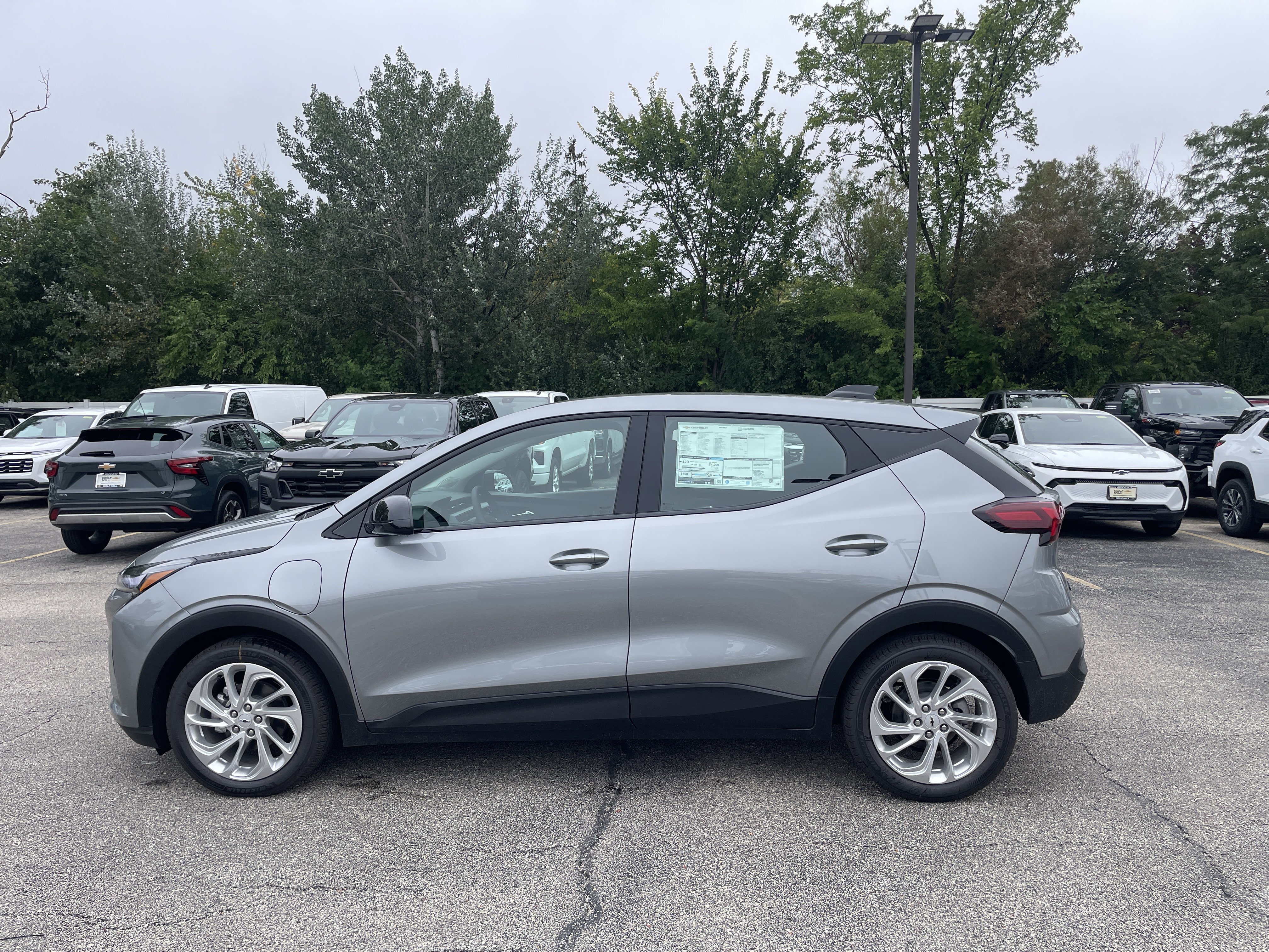 New 2027 Chevrolet Bolt LT w/ Comfort Package FWD image 8