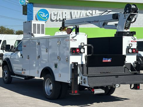 New 2024 RAM 5500 Tradesman image 3