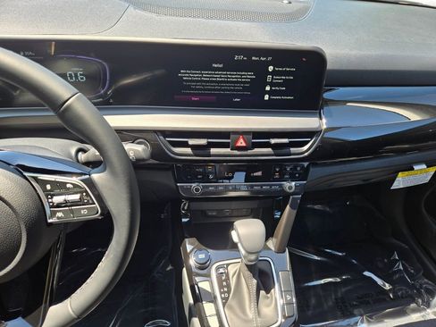 New 2026 Kia Seltos S FWD image 21