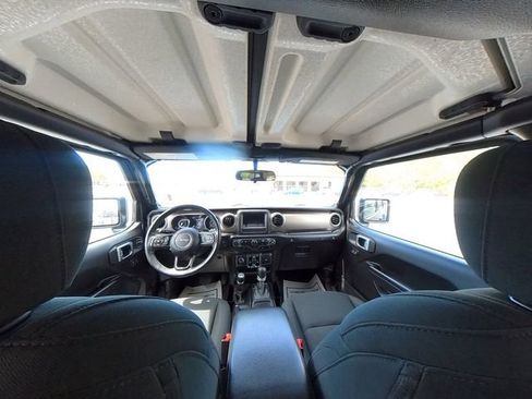 Used 2020 Jeep Wrangler Unlimited Sport AWD/4WD image 30
