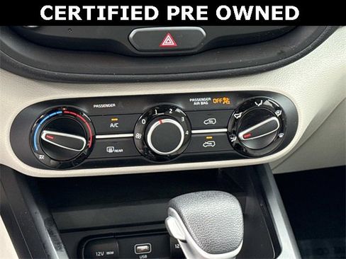 Certified 2022 Kia Soul LX image 21