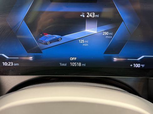 Certified 2025 BMW i5 xDrive40 w/ M Sport Package AWD/4WD image 22