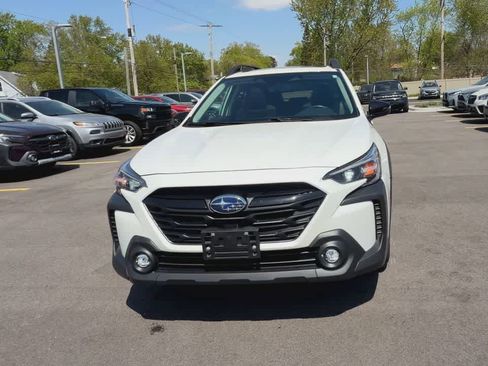 Certified 2024 Subaru Outback Onyx Edition AWD/4WD image 3
