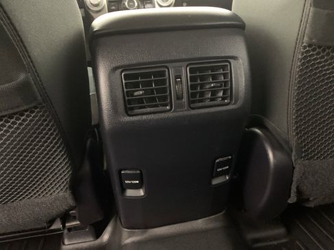 Used 2018 Toyota 4Runner SR5 image 32