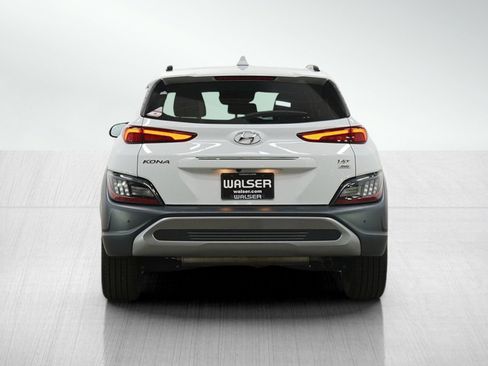 Used 2023 Hyundai Kona Limited image 4