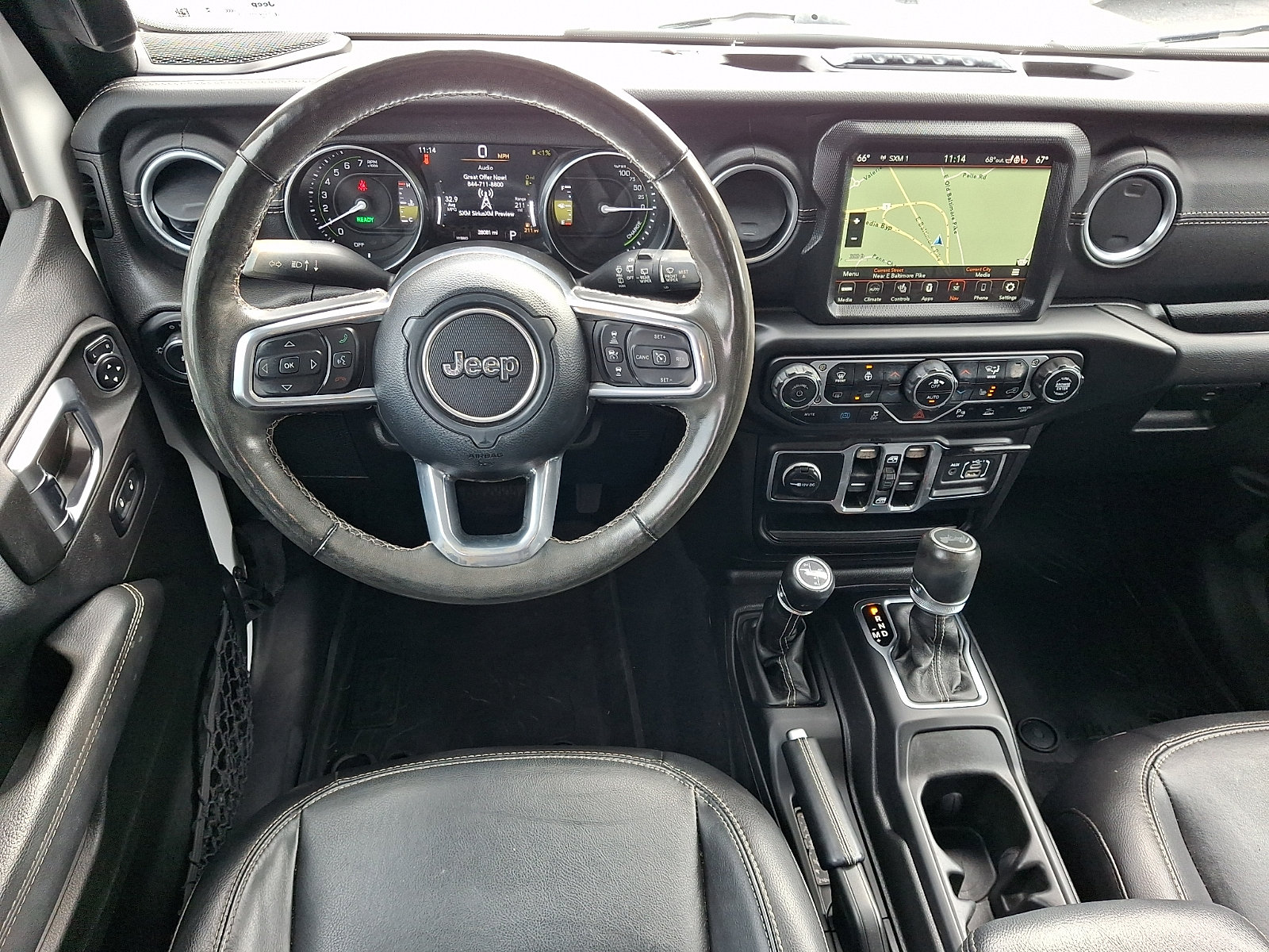 Used 2023 Jeep Wrangler Unlimited Sahara w/ Cold Weather Group AWD/4WD image 12