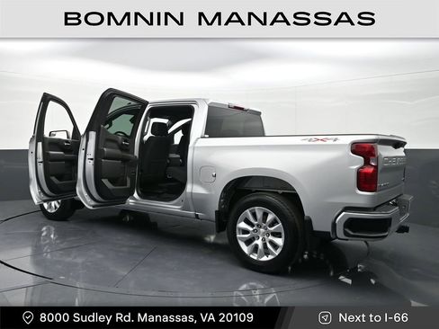 Used 2022 Chevrolet Silverado 1500 Custom image 35
