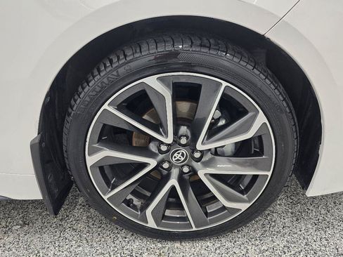 Used 2022 Toyota Corolla SE w/ SE Premium Package FWD image 33