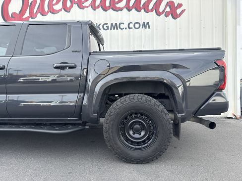 Used 2024 Toyota Tacoma SR5 image 2