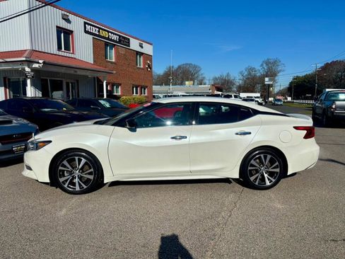 Used 2017 Nissan Maxima 3.5 S image 4