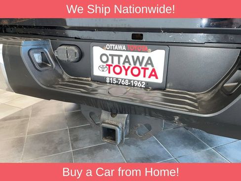 Used 2016 Toyota Tundra SR5 w/ SR5 Upgrade Package AWD/4WD image 15