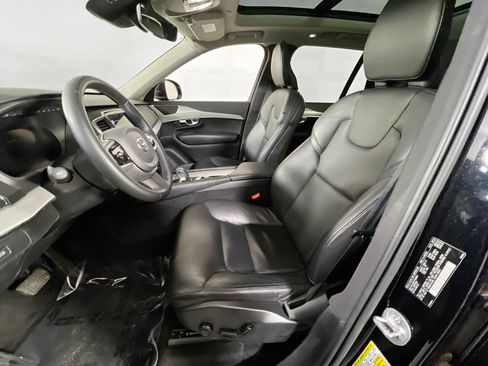 Used 2023 Volvo XC90 B5 Core AWD/4WD image 21
