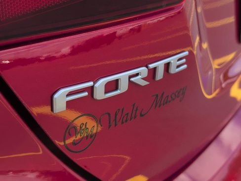 Used 2024 Kia Forte LXS FWD image 32