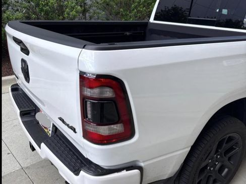 Used 2024 RAM 1500 Laramie AWD/4WD image 3
