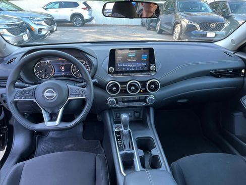 Used 2024 Nissan Sentra SV image 31