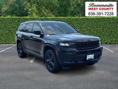 Used 2025 Jeep Grand Cherokee L Altitude