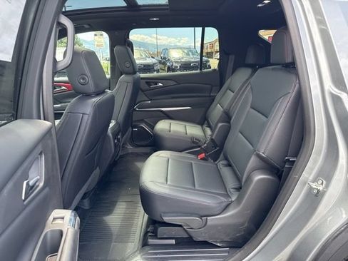 New 2026 Chevrolet Traverse Z71 w/ Enhanced Driving Package AWD/4WD image 17