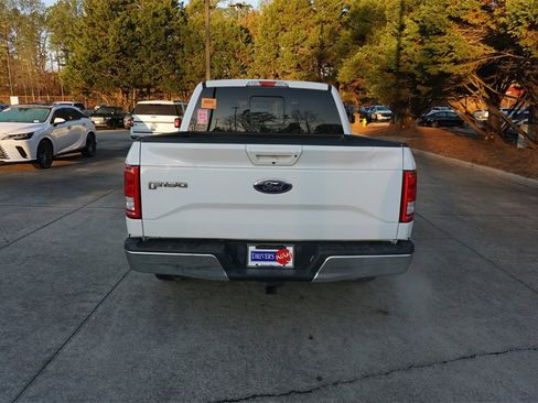 Used 2017 Ford F150 Lariat image 18