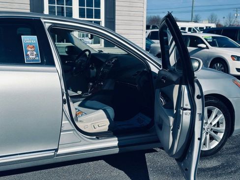 Used 2011 Lexus ES 350 image 13