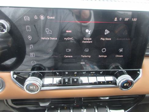 New 2026 GMC Canyon AT4 AWD/4WD image 16