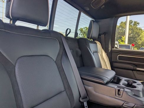 Used 2025 RAM 1500 Laramie AWD/4WD image 30