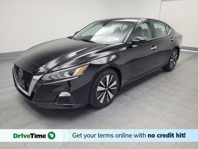 Used 2022 Nissan Altima 2.5 SV w/ SV Premium Package
