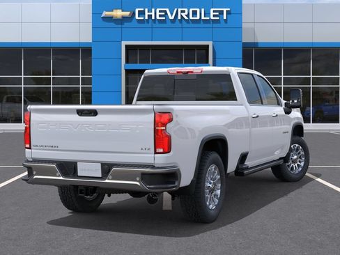 New 2026 Chevrolet Silverado 3500 LTZ w/ LTZ Premium Package AWD/4WD image 4
