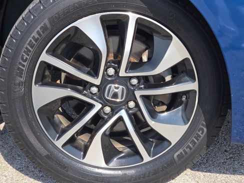 Used 2015 Honda Civic EX image 10