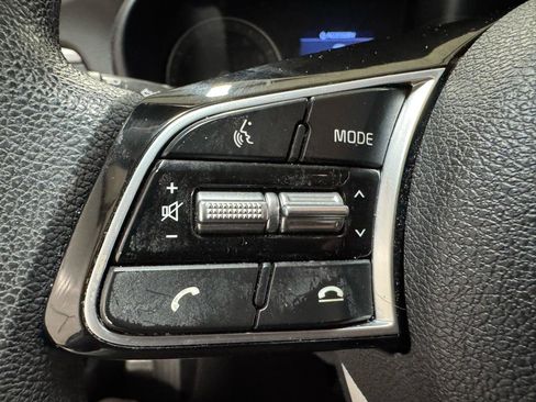 Used 2020 Kia Optima LX image 22