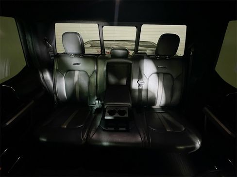 Used 2019 Ford F150 Platinum image 13