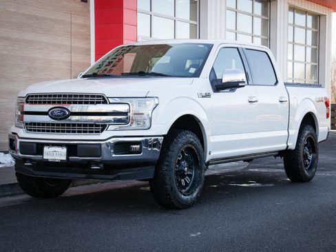 Used 2018 Ford F150 Lariat w/ Equipment Group 502A Luxury image 9