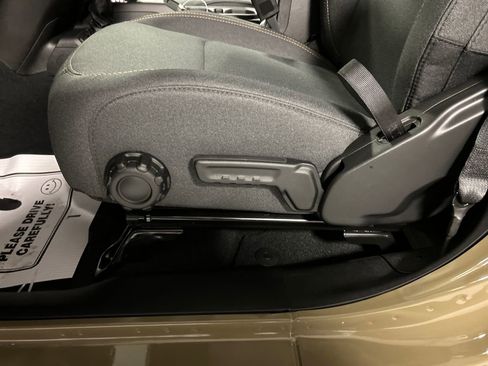 New 2026 Jeep Gladiator Sport image 11