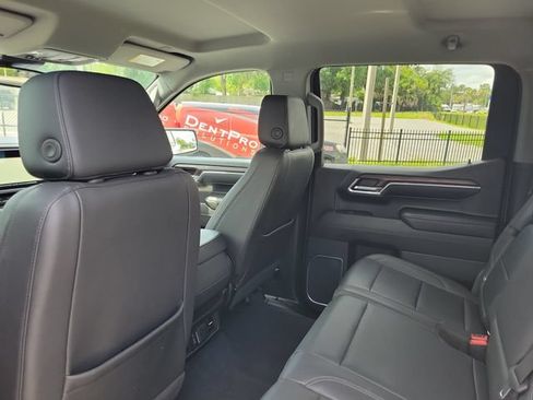 Used 2024 GMC Sierra 1500 SLT AWD/4WD image 21