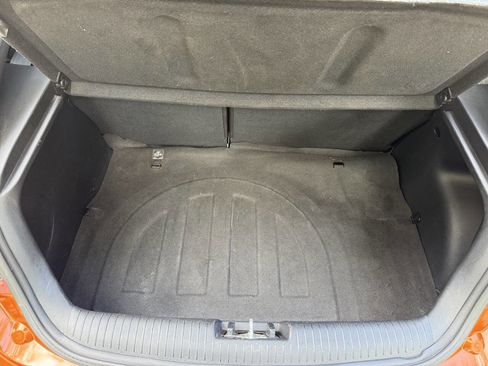 Used 2014 Hyundai Veloster Turbo image 42