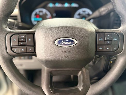Used 2025 Ford F350 XLT w/ FX4 Off-Road Package AWD/4WD image 15