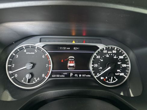 Used 2024 Nissan Rogue SV image 37