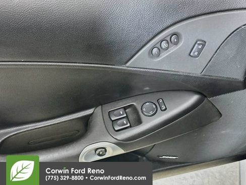 Used 2005 Chevrolet Corvette Coupe w/ Preferred Equipment Group RWD image 20
