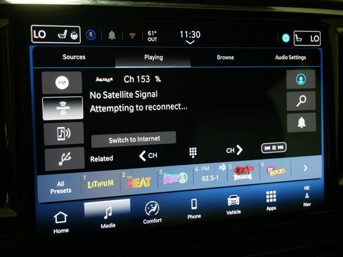 Used 2021 Chrysler Pacifica Limited AWD/4WD image 22