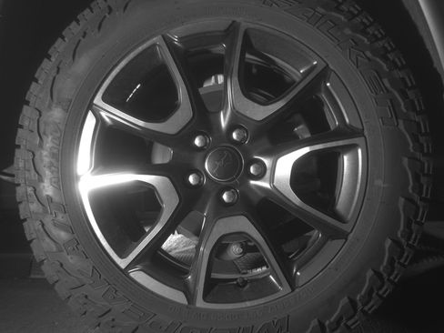 Used 2025 Jeep Compass Trailhawk image 15