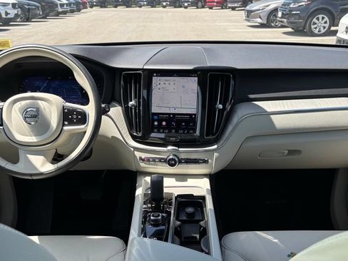 Certified 2023 Volvo XC60 B5 Plus w/ Climate Package AWD/4WD image 6