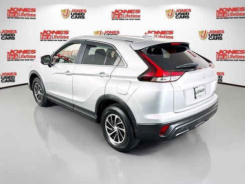 Used 2022 Mitsubishi Eclipse Cross ES AWD/4WD image 2