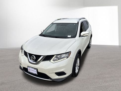 Used 2016 Nissan Rogue SV AWD/4WD image 34