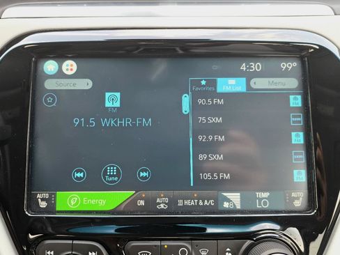 Used 2017 Chevrolet Bolt Premier w/ Driver Confidence II Package FWD image 35
