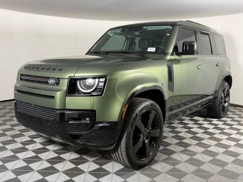 New 2026 Land Rover Defender 110 X-Dynamic SE AWD/4WD image 2
