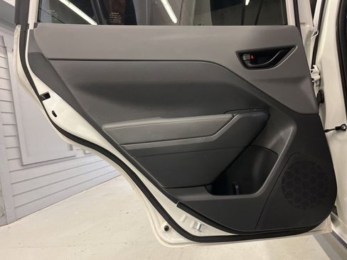 Certified 2024 Subaru Crosstrek 2.0i Premium image 27