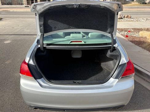 Used 2012 Toyota Avalon image 8